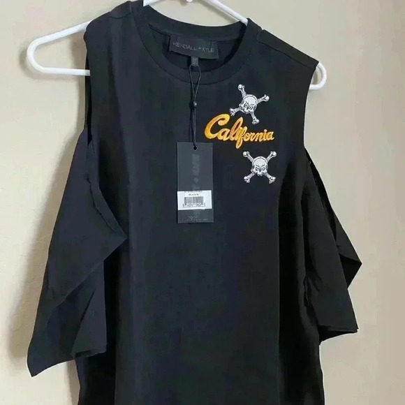 Kendall + Kylie Patch T-Shirt Black Medium‎ - Picture 4 of 6